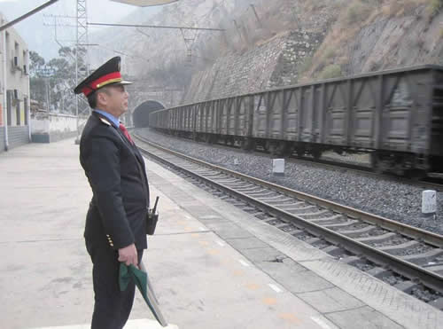了解鐵路上的五大系統(tǒng)，車，機(jī)，工，電，輛崗位工作