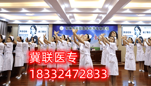 上醫(yī)學(xué)中?？梢钥甲o(hù)士資格證嗎？